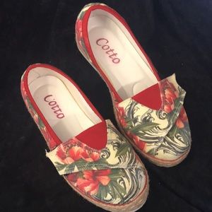 Cotto Red Floral Shoes Size 6